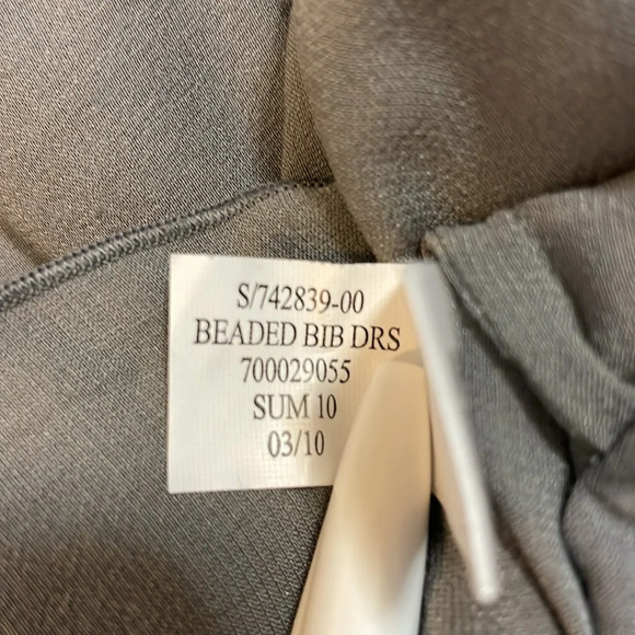 Banana Republic Women’s 4 Sleeveless Halter Beaded Gray Silk Shift Mini Dress - Picture 9 of 9